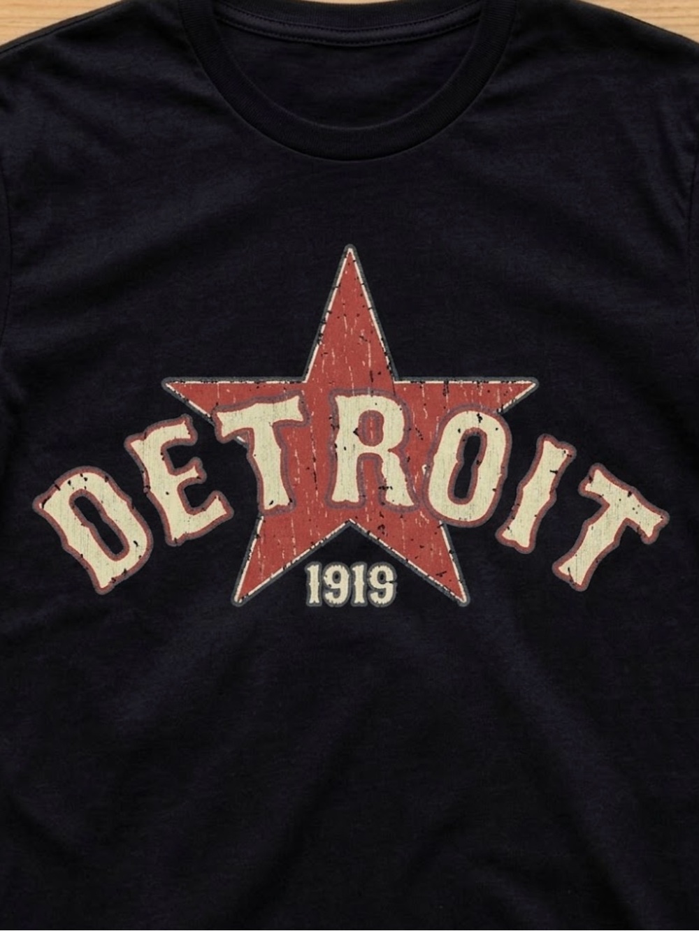 Gildan Black Tee with Distressed Red Star Detroit Graphic